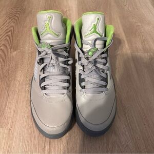 Dead Stock Jordan Green Bean Retro 5